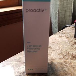 Proactiv Complexion Perfecting Hydrator